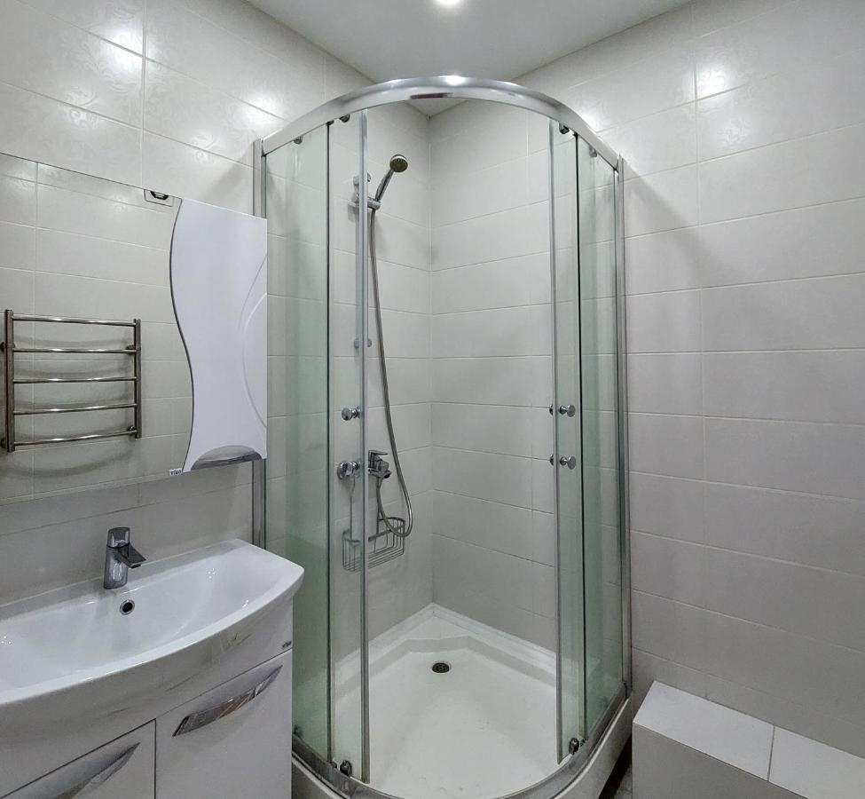 Elite Apartment In Street Mederova 50 비슈케크 외부 사진