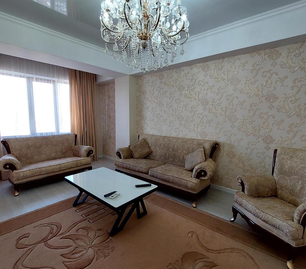 Elite Apartment In Street Mederova 50 비슈케크 외부 사진