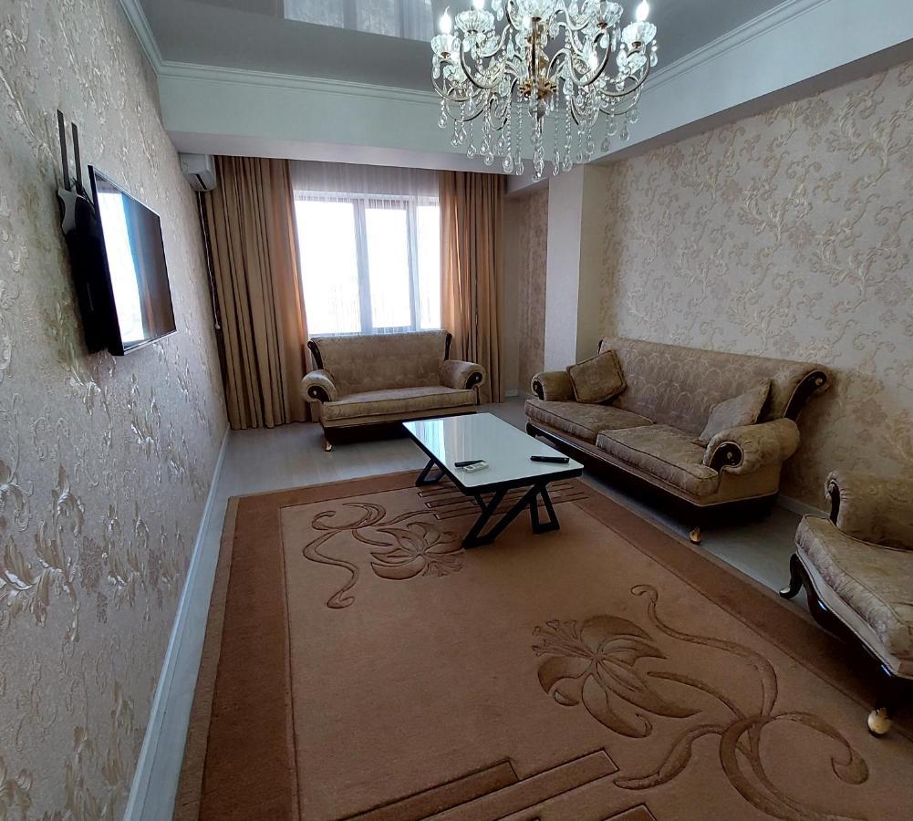 Elite Apartment In Street Mederova 50 비슈케크 외부 사진